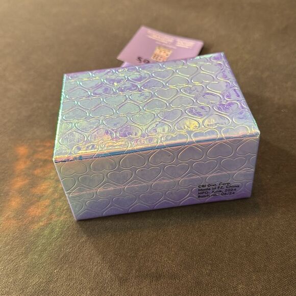 Girl’s Claire's Club Holographic Kids Travel Makeup Set - Picture 9 of 11